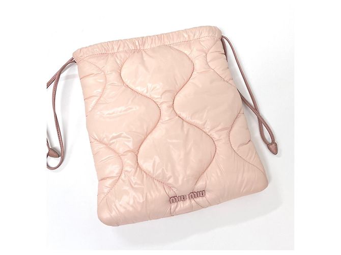 Pochette matelassée Miu Miu rose en cuir