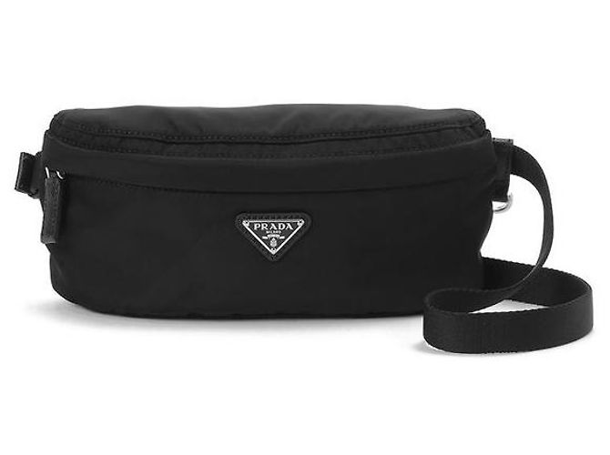 Prada Sac ceinture en nylon avec plaque logo triangle noir