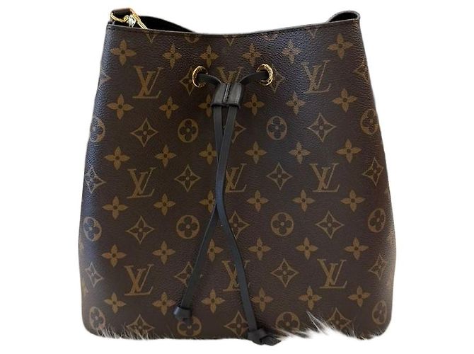 Néonoé Louis Vuitton NeoNoe MM Black Monogram Noir