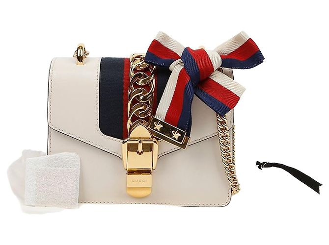 Gucci Mini Bolsa de Ombro em Couro com Corrente Branca Branco