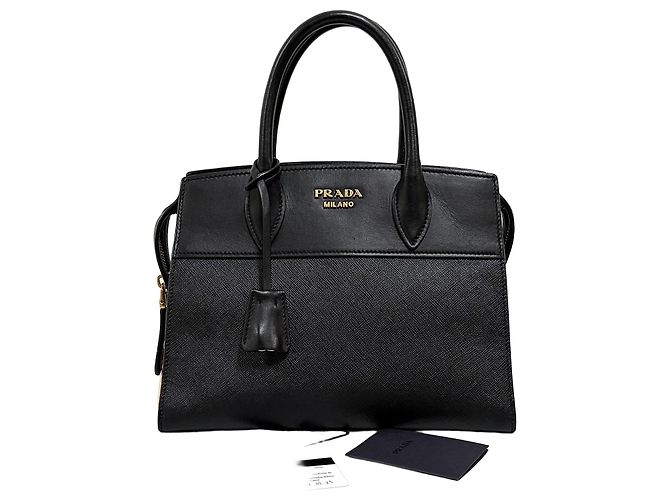 Prada Saffiano Tote Bag Schwarz