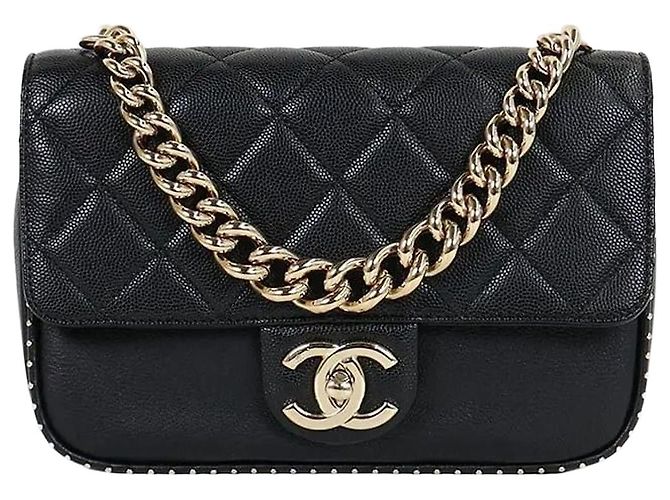 Chanel Bolsa de aba com corrente e pega superior cravejada Small Black Series Preto