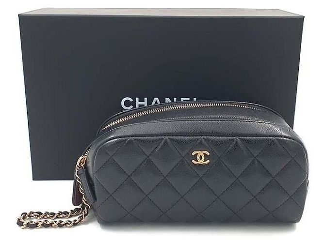 Chanel Bolsa Pouch Bowling em Caviar Preto