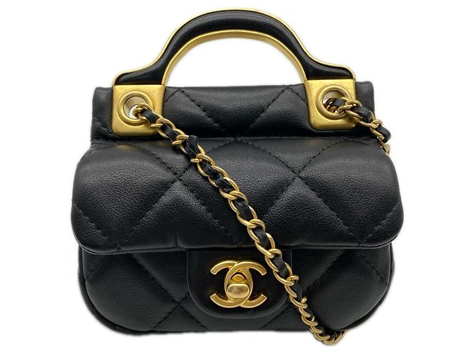 Timeless Mini Cartera con Cadena Chanel Matelassé Negro