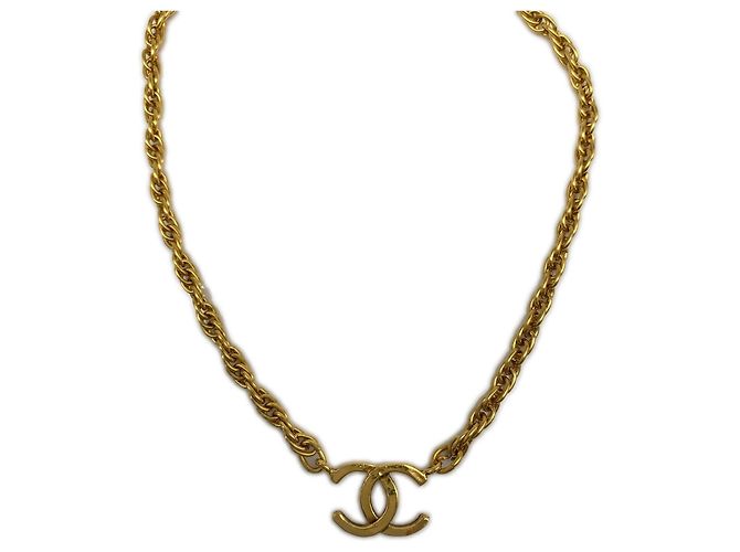 Colar de corrente Chanel Coco Mark Dourado