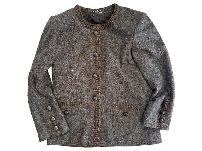 Tailleur Chanel em Tweed Cinza e Castanho Marrom Verde escuro