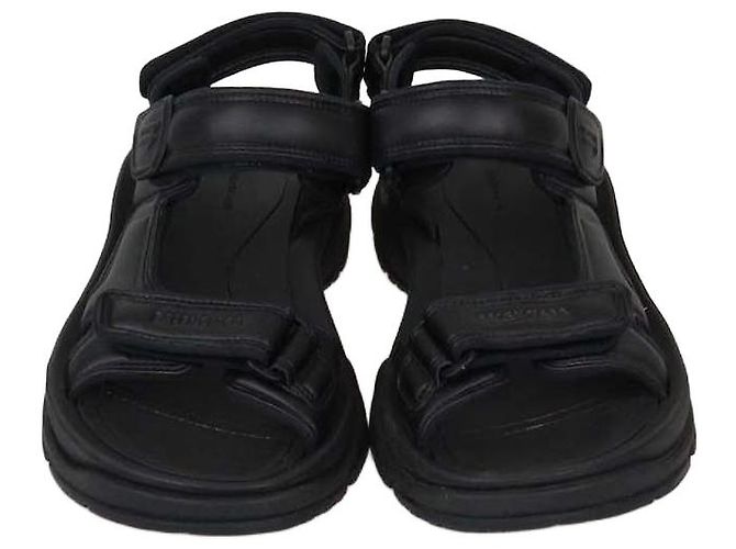 Sandales Tourist Balenciaga en similicuir noir
