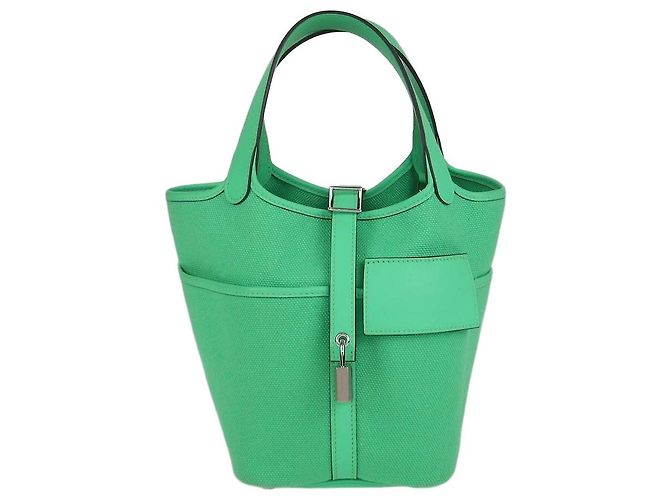 Hermès Borsa Picotin 18 Hermes Vert Toile Geoland e pelle Swift Cargo Comics Verde chiaro