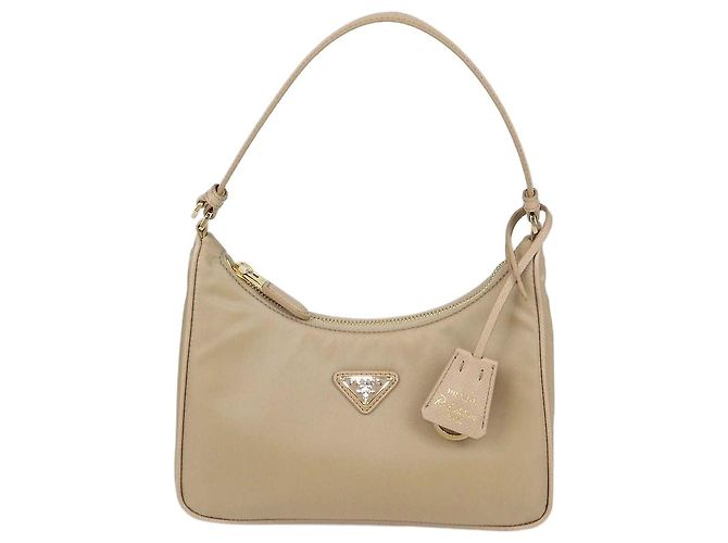 Prada Re-Edition 2005 Schultertasche aus beigem Re-Nylon und Saffiano-Leder