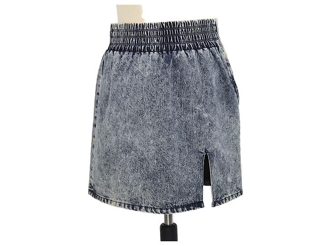 Minifalda Miu Miu de denim azul lavado con cintura elástica