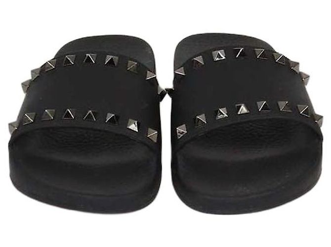 Valentino Ciabatte basse Rockstud in gomma nera Nero