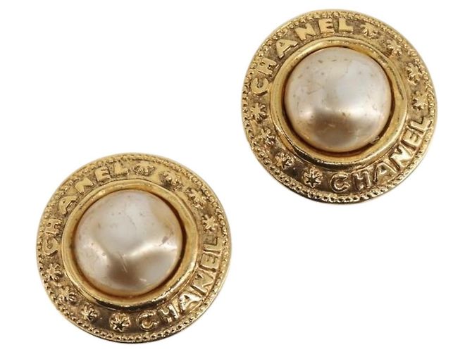 Orecchini CHANEL metallo Gold Tone CC Auth 201016