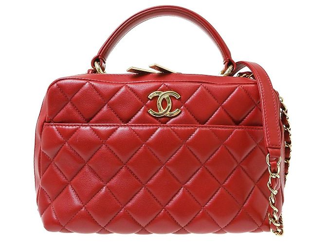 Chanel Trendy CC Top Handle Quilted Lambskin Medium Rouge