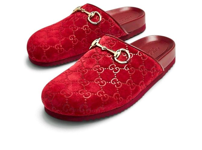 Gucci Mules in velluto rosso monogramma GG