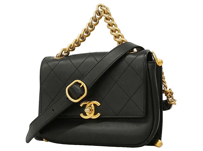 Borsa a tracolla Chanel in pelle Matelassé Nero