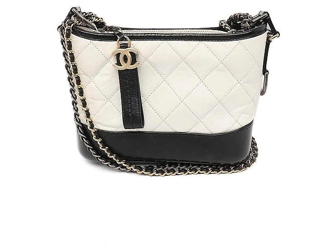 Bolsa Chanel Gabrielle Hobo Small Branco e Preto