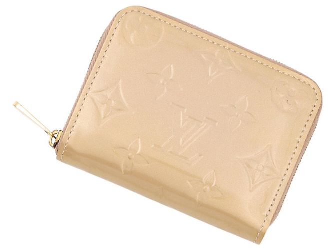 Louis Vuitton Monogram Vernis Coin Purse