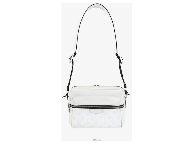 Louis Vuitton Borsa Messenger Outdoor PM Bianco