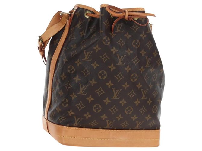 LOUIS VUITTON Monogram Noe Shoulder Bag M42224 LV