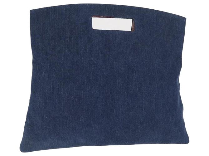 CHANEL Matelassé Handtasche Denim Blue CC