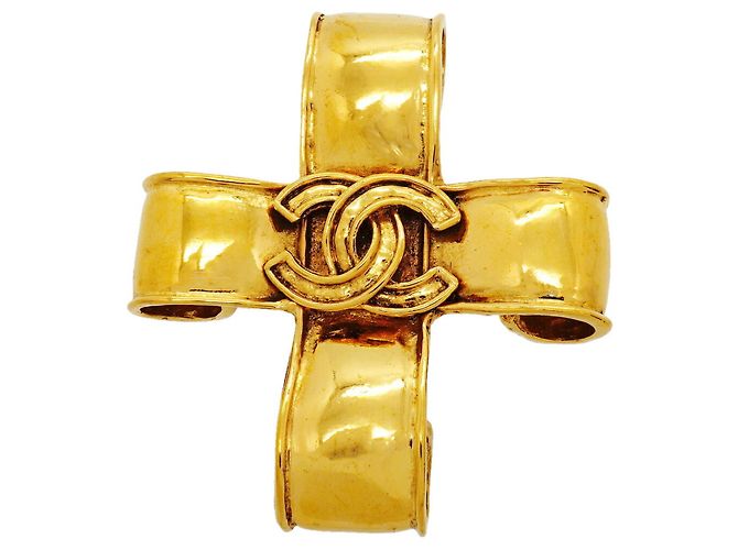 Spilla Chanel placcata oro D'oro