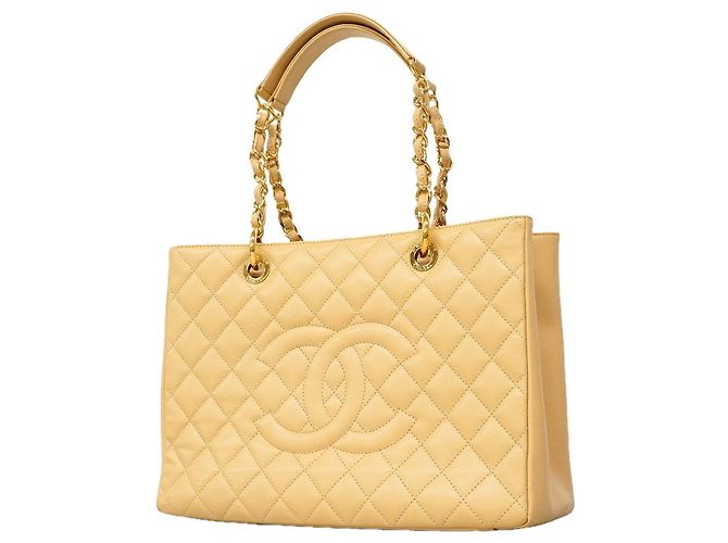 Saco Tote com Corrente Chanel Matelassé Bege