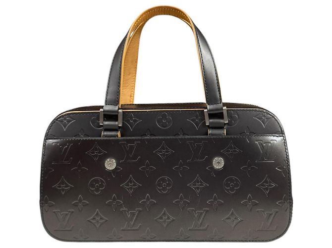 Bolsa Louis Vuitton Shelton Monogram Mat Marrom Preto