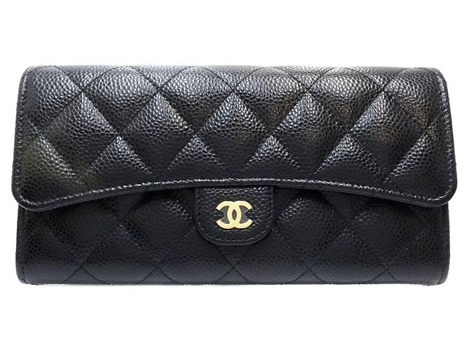 Cartera larga Chanel de piel de becerro granulada negra Negro