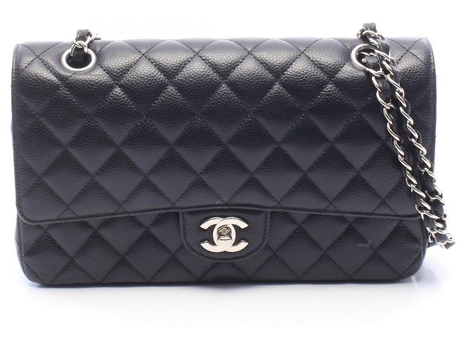 Borsa a tracolla Chanel Matelassé Double Flap Nero