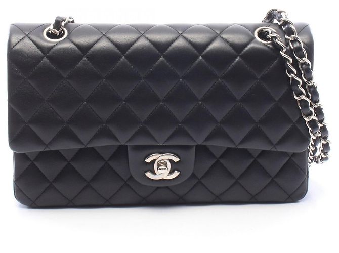 Timeless Borsa a tracolla Chanel Matelassé Double Flap Nero