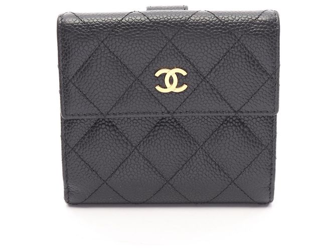 Chanel Matelassé Geldbörse mit doppeltem Druckknopf Schwarz