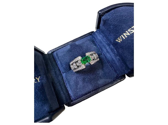 Anello Harry Winston Smeraldo in Platino 0.5 ct Multicolore