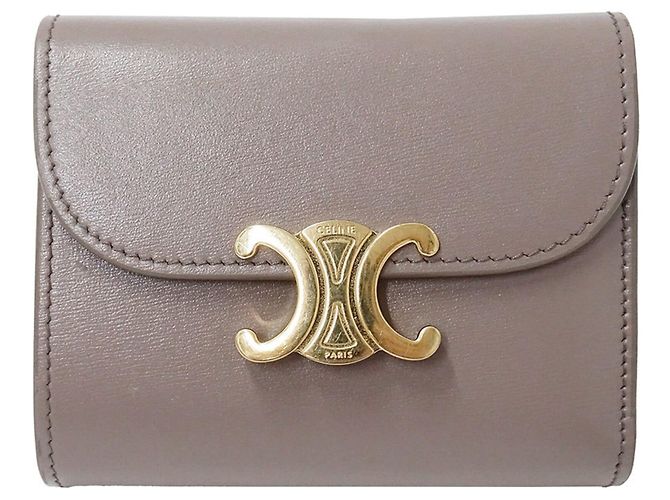 Céline Cartera tri-fold para mujer Celine en Greige Gris