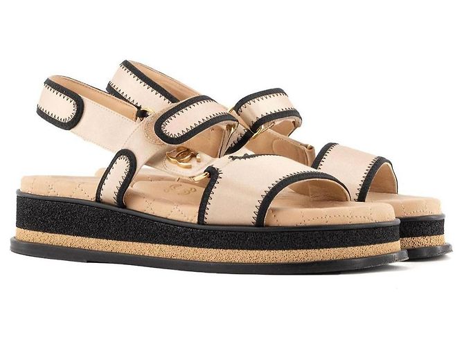 Sandali platform Chanel Beige e Black Nero