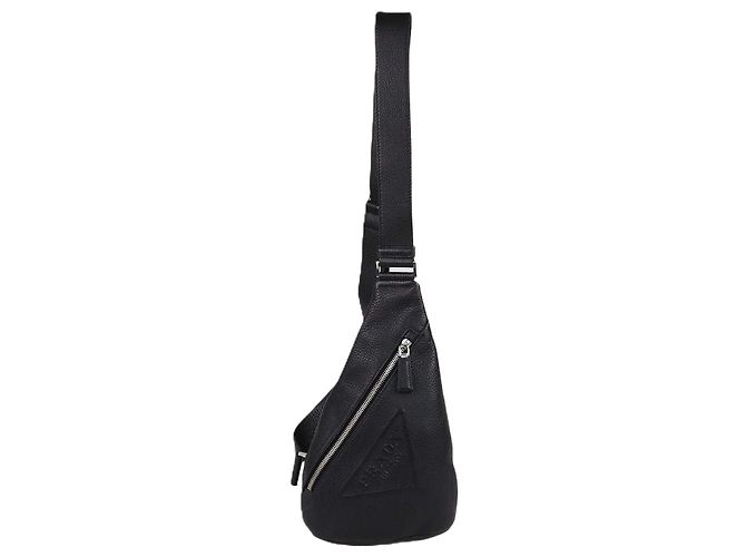 Bolso Sling Prada de piel negra con logo triangular Negro
