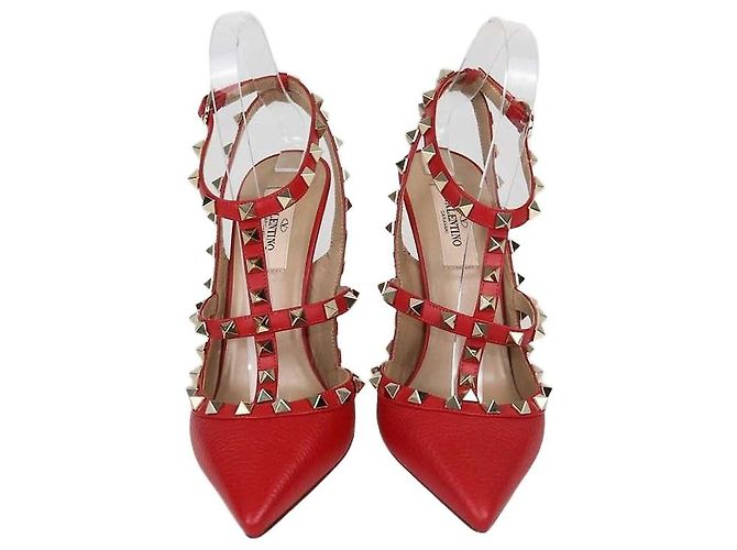 Valentino Rockstud Caged Pumps aus rotem Leder