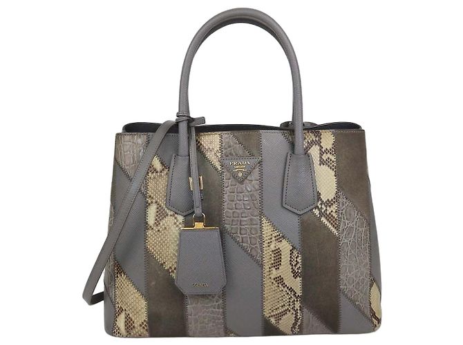 Tote de Alças Duplas Prada em Patchwork de Couro e Pele Exótica Cinza