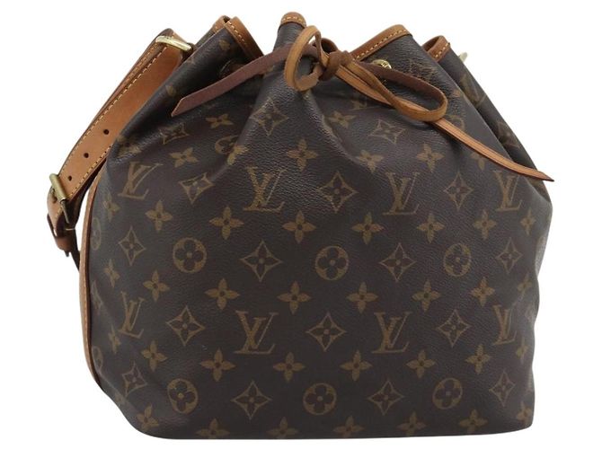 LOUIS VUITTON Monogram Petit Noe Shoulder Bag M42226 LV