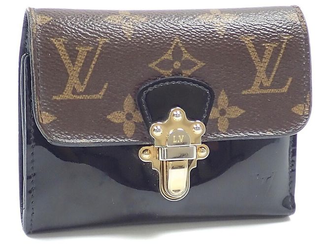 Portefeuille Tri-fold Louis Vuitton en Monogram Noir Monogramme