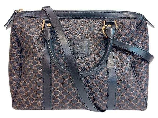 Céline Bolsa Boston Celine Macadam em couro Marrom