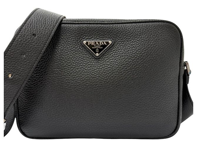 Bolsa Camera Prada em Vitello Daino Preta Preto