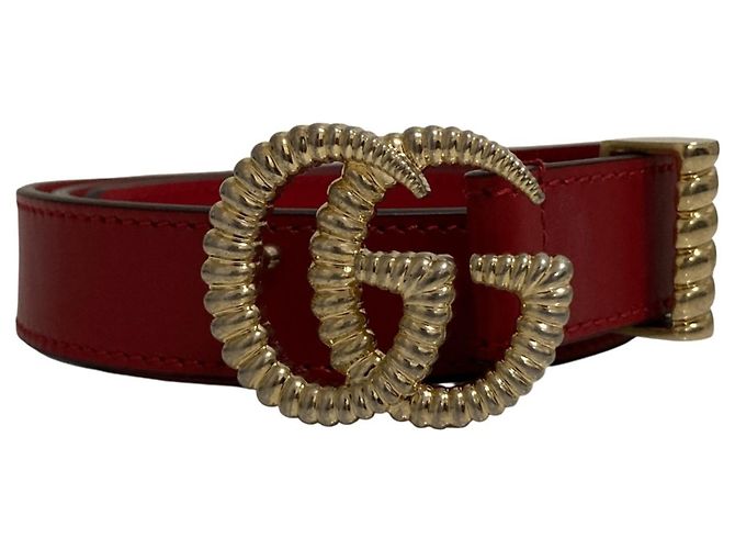 Cinto de couro Gucci GG Marmont com fivela Double G Vermelho