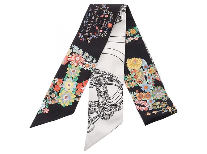 Hermès Foulard Hermes Twilly Brides de Gala en Fleurs Nero Multicolore