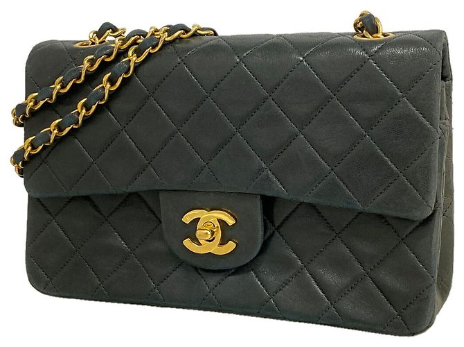 Borsa a tracolla Chanel Matelassé Nero