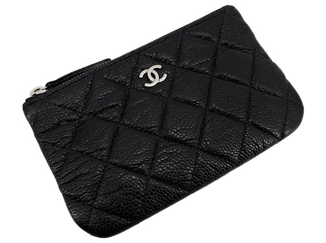 Chanel Mini Bolsa Caviar Preta de Couro Preto
