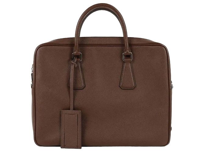 Prada Pasta de Couro Saffiano Coffee Marrom