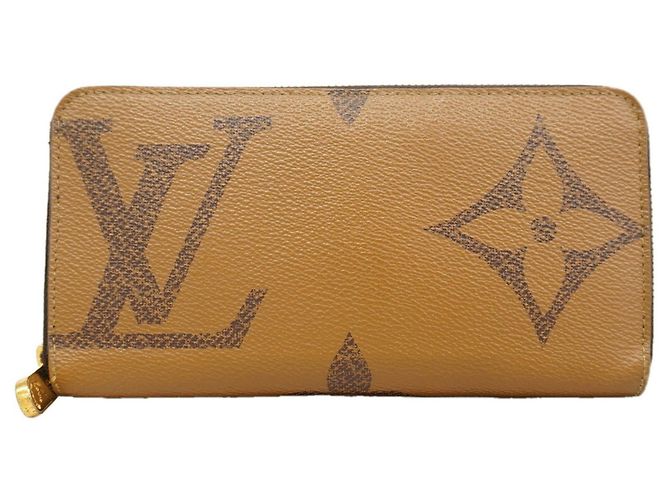 Louis Vuitton Monogram Giant Reverse Zippy Wallet Braun