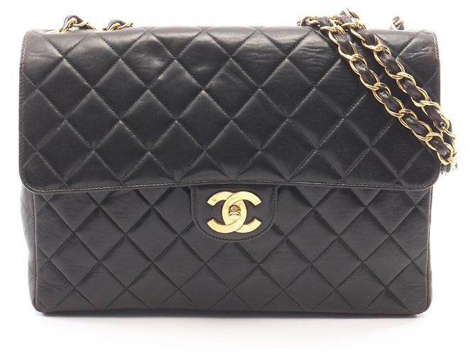 Bolsa Chanel 30 Large Matelassé Single Flap Preto