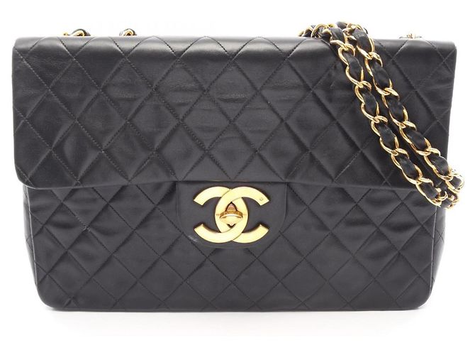 Borsa a tracolla Chanel Large Matelassé 34 Single Flap Nero