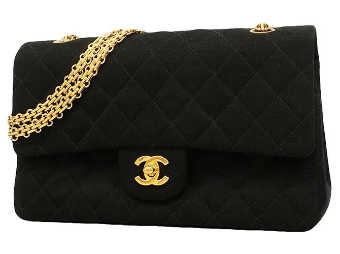 Borsa a spalla Chanel Matelassé Nero